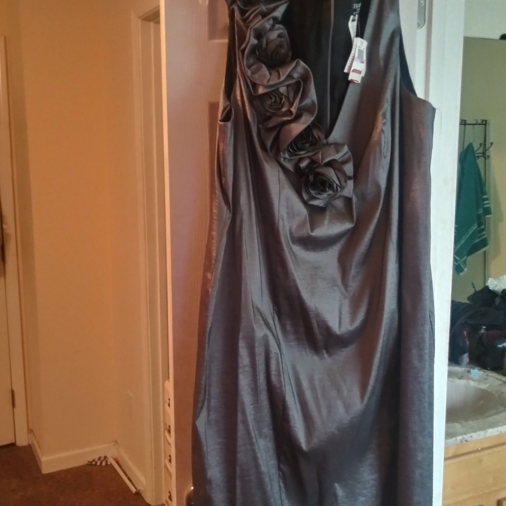 Beautiful silver Saturn look party dress